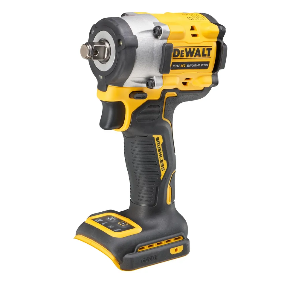 dewalt-llave-de-impacto-sin-escobillas-18v-xr-dcf921n-xj-1-2-406-nm-par-de-aprie image 1