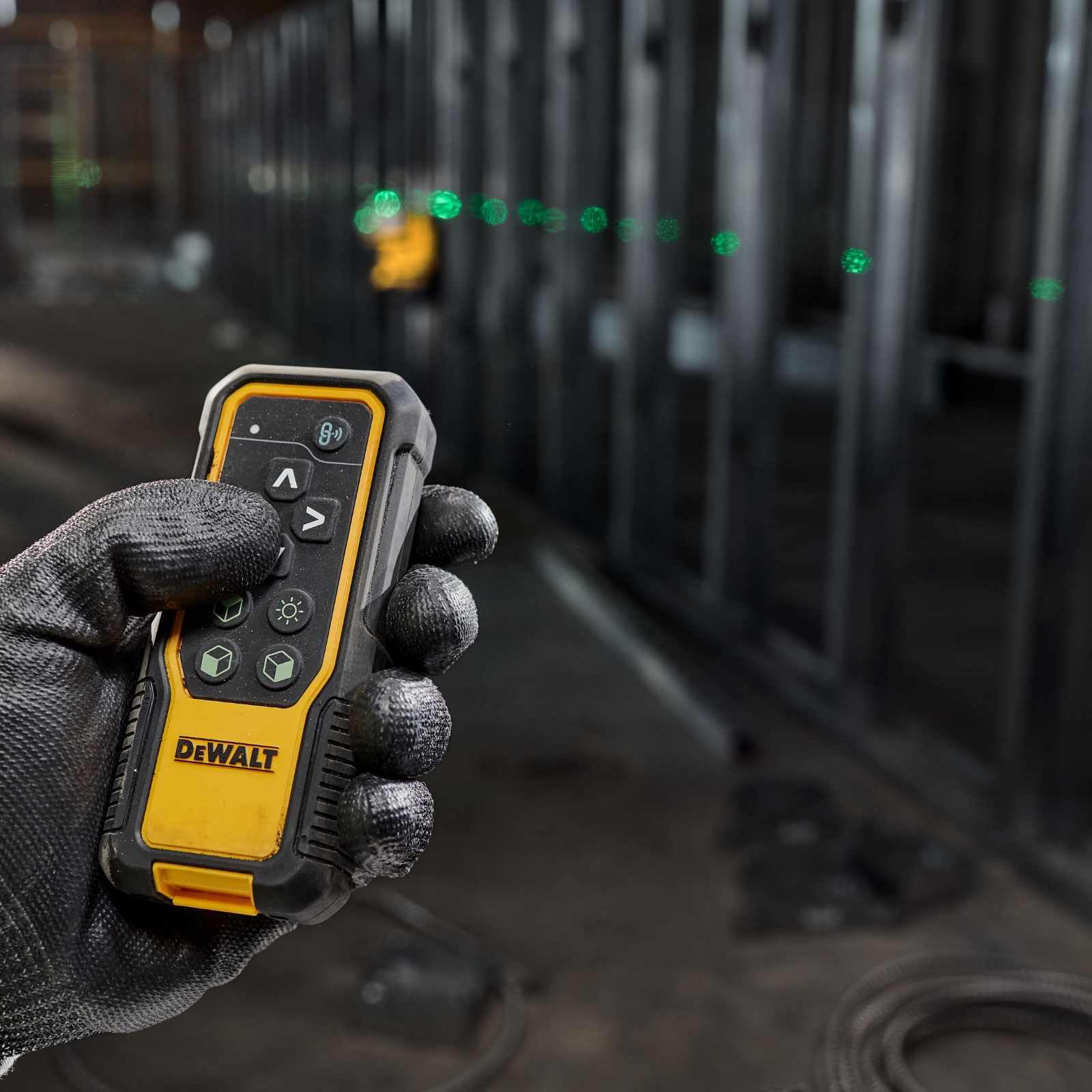 l-ser-de-control-remoto-dewalt-dcle34035b-xj-18v-max-3x360-solo-herramienta image 4