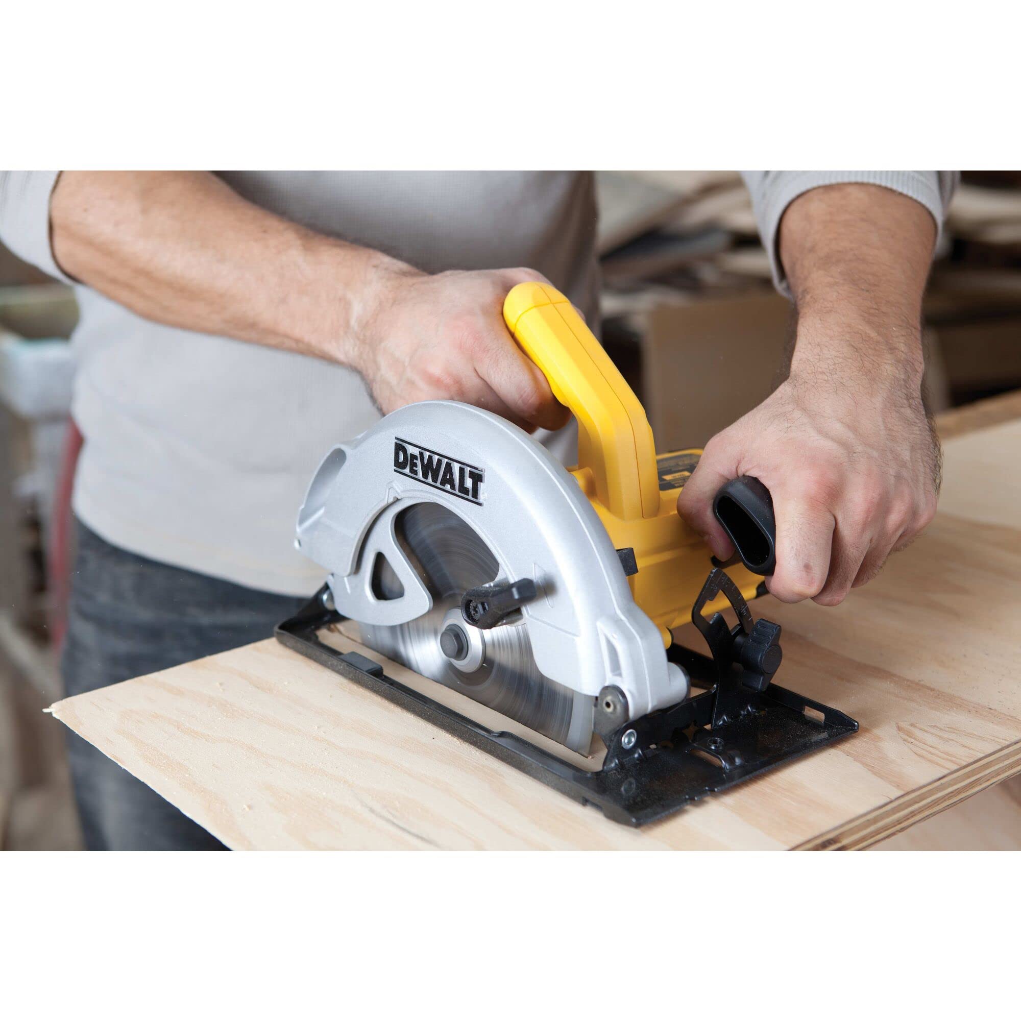 dewalt-dwe560-qs-sierra-circular-1350w-disco-184mm-profundidad-65mm-compacta-y-l image 6