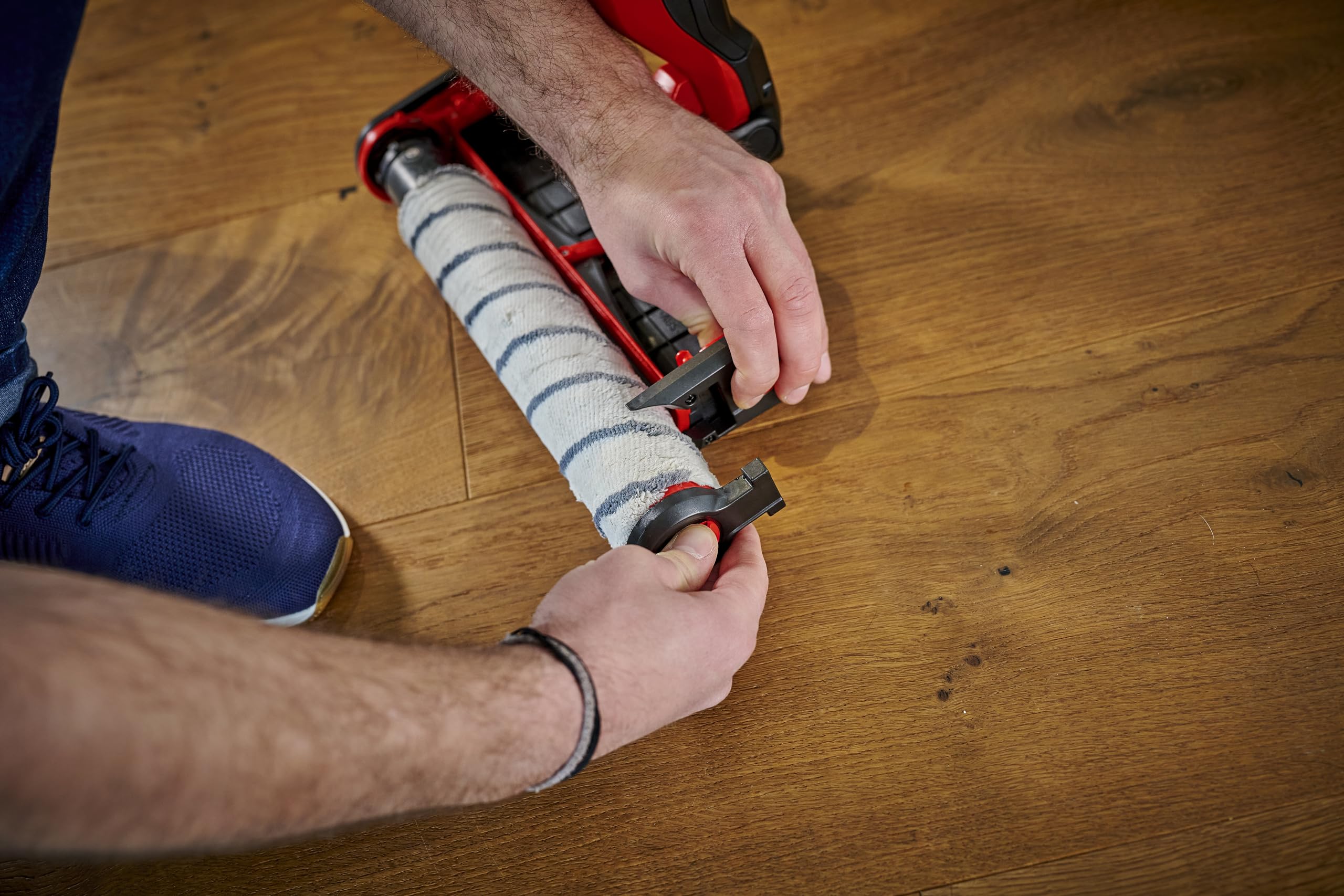 einhell-cepillo-cil-ndrico-para-limpiador-de-suelos-duros-cleanexxo-recambio image 3