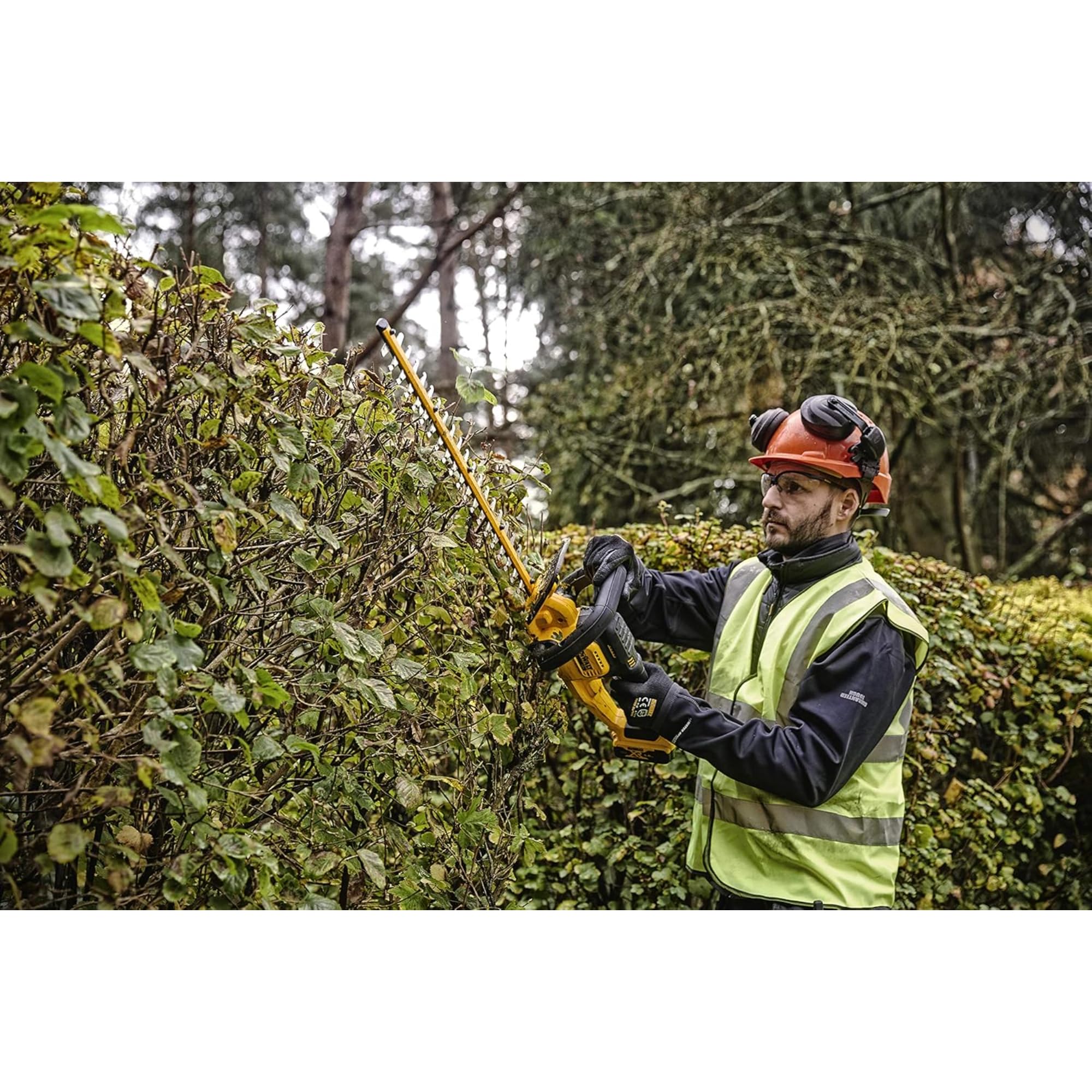 dewalt-dcmht563n-xj-cortasetos-18v-xr-55cm-solo-herramienta-bater-a-de-larga-dur image 5
